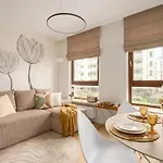 Urban Chic - Center- Cozy And Stylish - Gieldowa Apartment