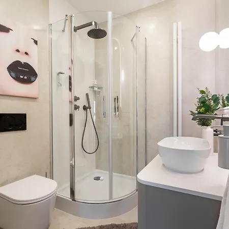 Urban Chic - Center- Cozy And Stylish - Gieldowa